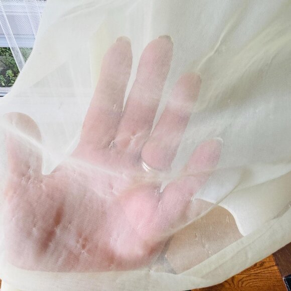 Vintage 70s sleepwear top, yellow sheer babydoll, sleeveless, double layered - Picture 3 of 10